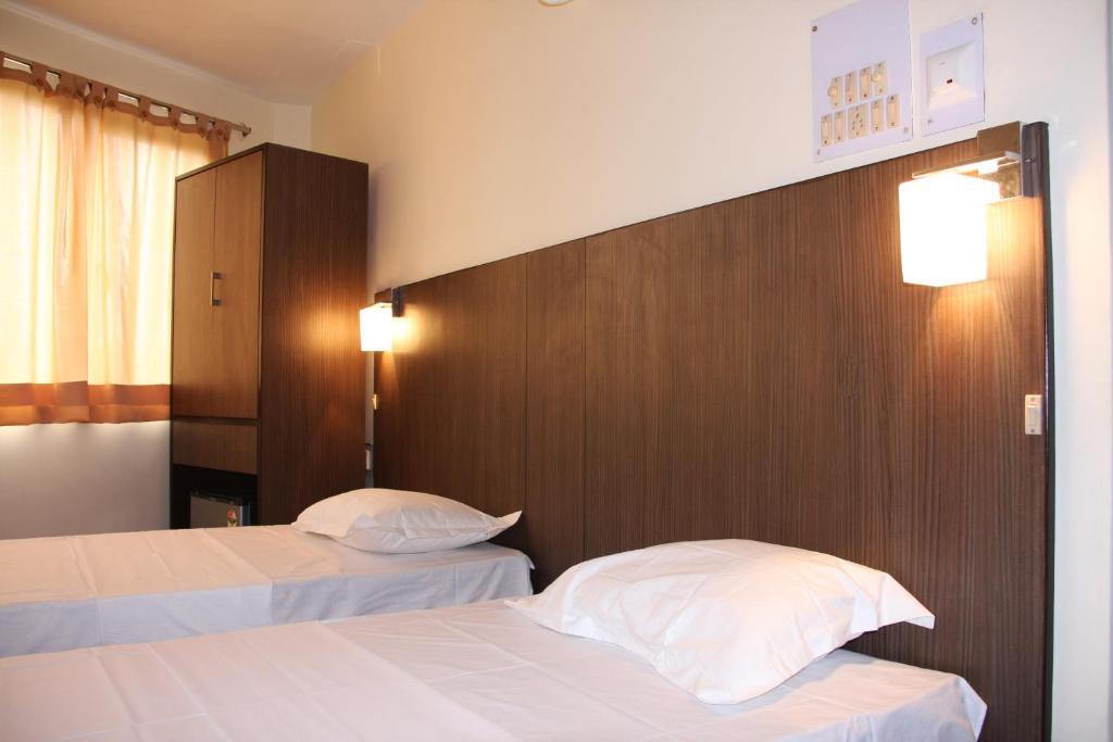 ดาวน์ทาวน์เกสท์เฮาส์ Hotel โกลกาตา ห้อง รูปภาพ